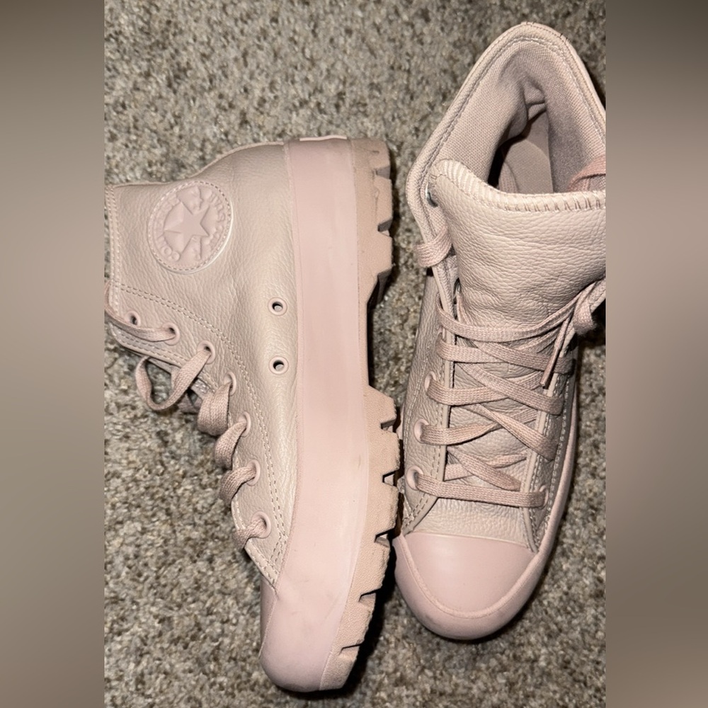Converse chuck taylors blush pink